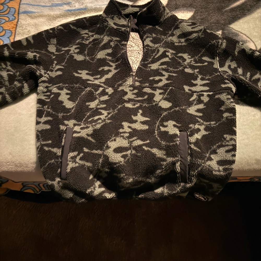 Quiksilver Black and Gray Camouflage Zip-Up Sweater